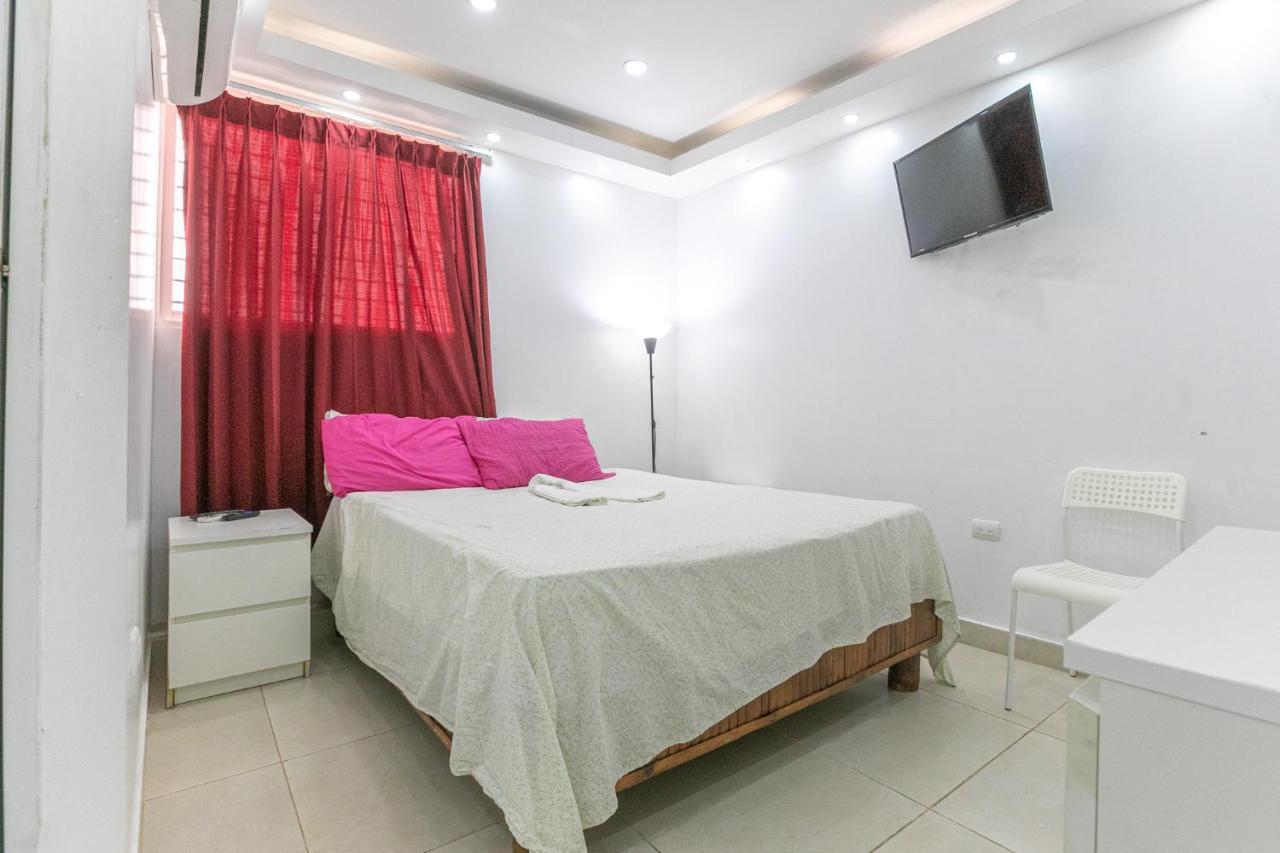 Casa De Huespedes Colonial Otel Santo Domingo Dış mekan fotoğraf